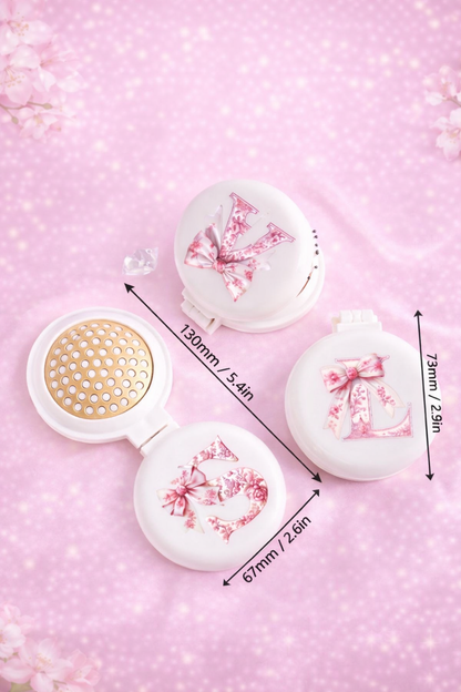 Compact mirror brush