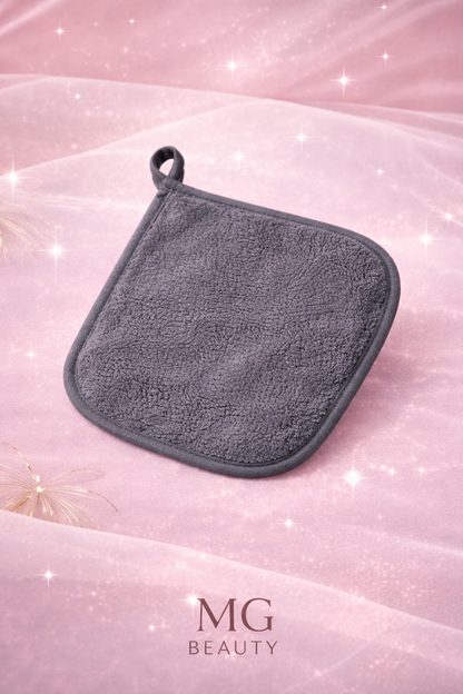 Ultra-Soft Microfiber Makeup Remover Cloths